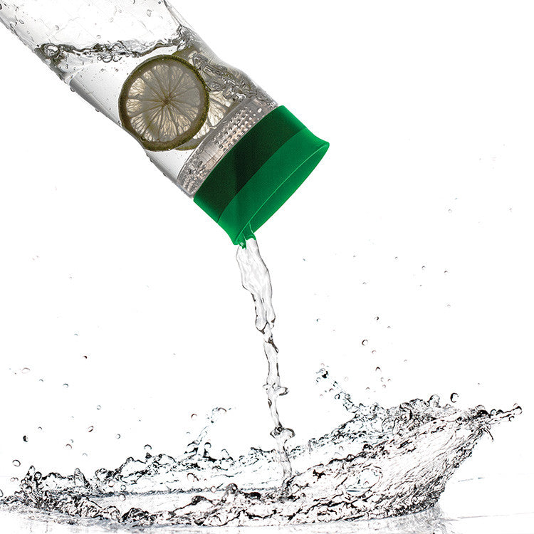 Flavor Infuser Water Bottle in Action